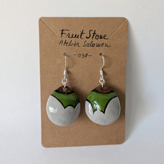Fruit Stone -038-